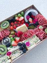 Load image into Gallery viewer, The ‘Day of Box’