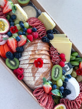 Load image into Gallery viewer, The Lunch Box