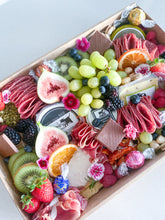Load image into Gallery viewer, Medium savoury grazing platter