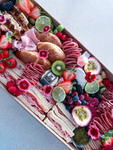 Load image into Gallery viewer, The ‘Day of Box’