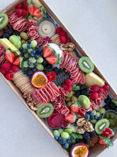 Load image into Gallery viewer, Large Platter Box