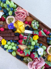 Load image into Gallery viewer, Hot girl breakfast Box