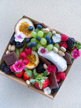 Load image into Gallery viewer, Small Platter Box