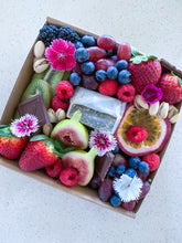 Load image into Gallery viewer, Small Platter Box